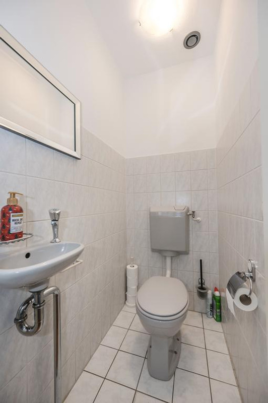House Image 4