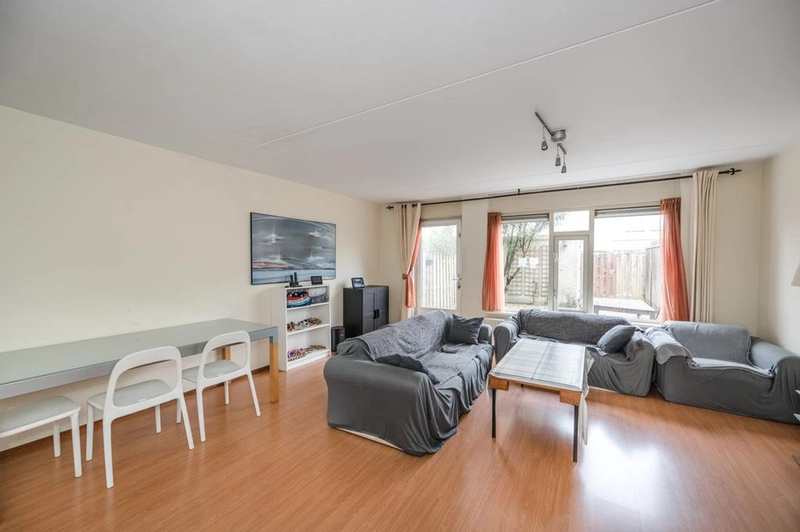 House Image 5