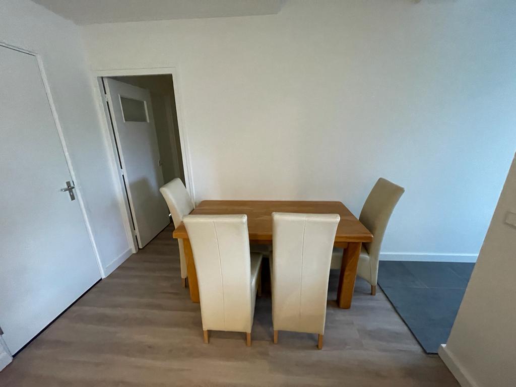 House Image 5