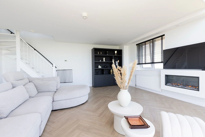House Image 5
