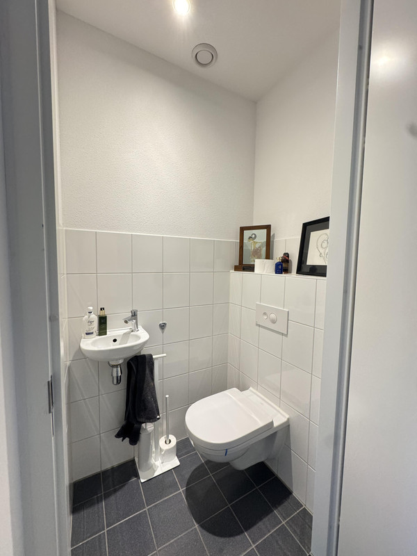House Image 4