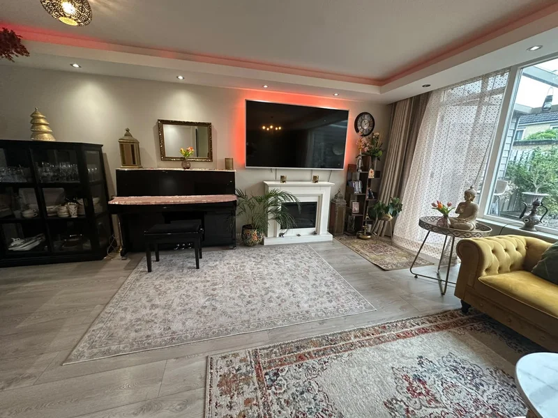 House Image 3