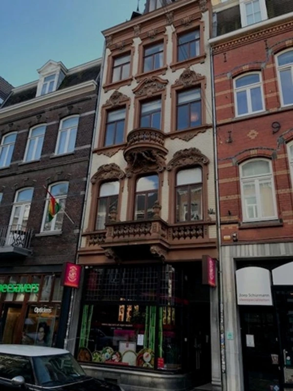 recent house