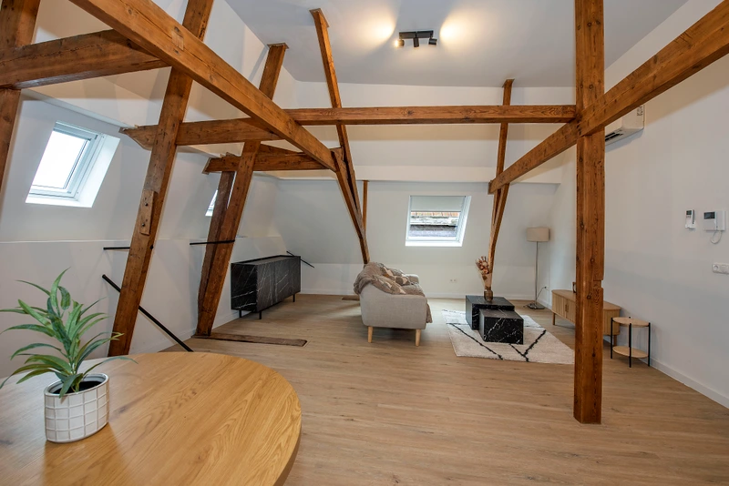House Image 4