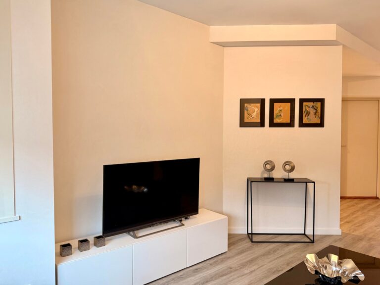 House Image 4