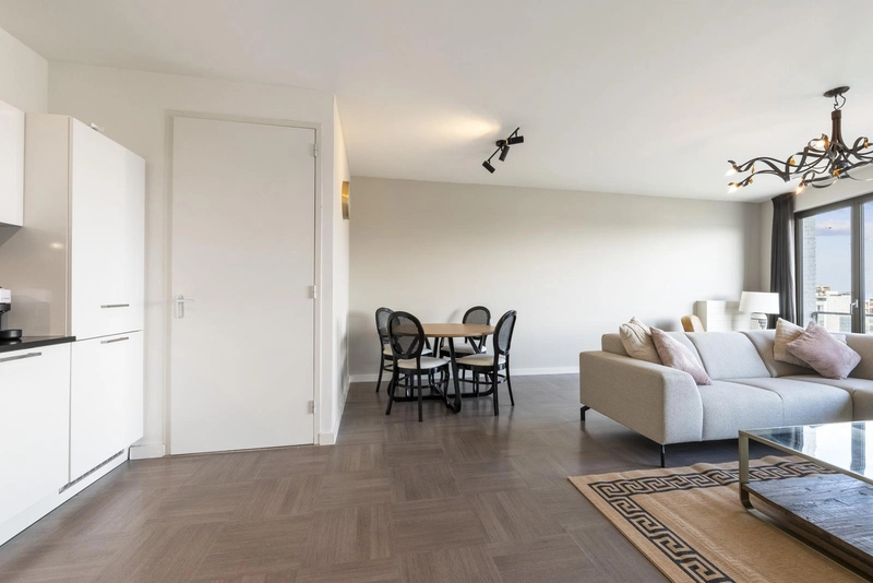 House Image 5