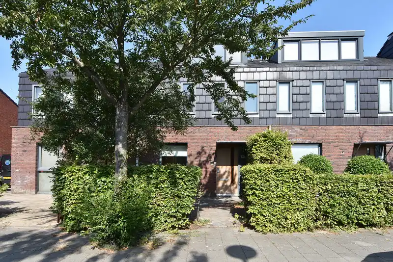 recent house