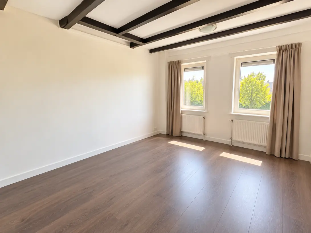 House Image 4