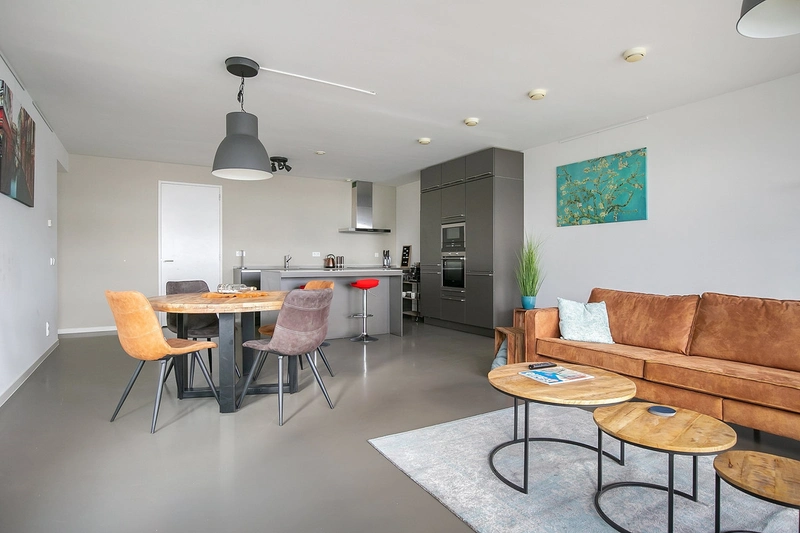 House Image 3