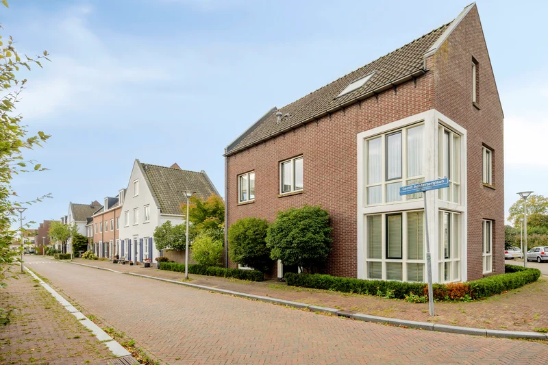 recent house