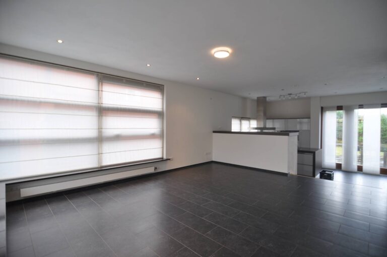 House Image 4