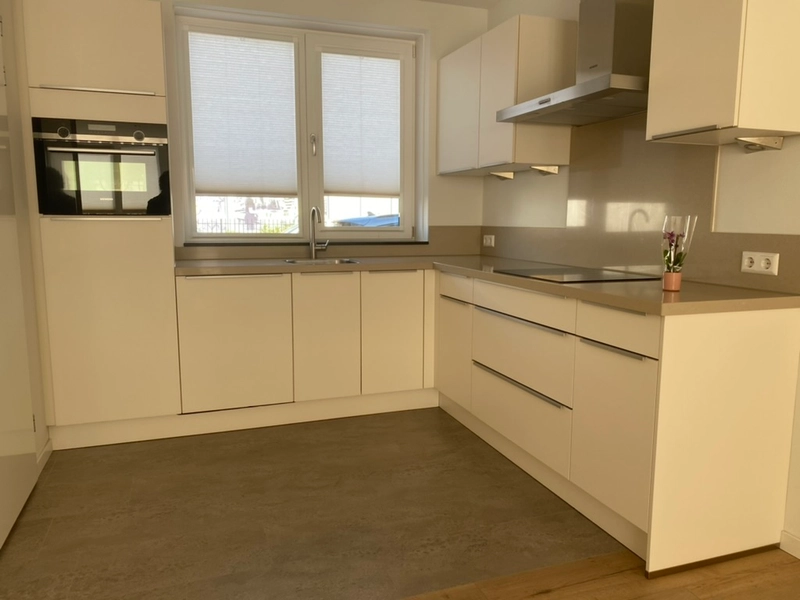House Image 5