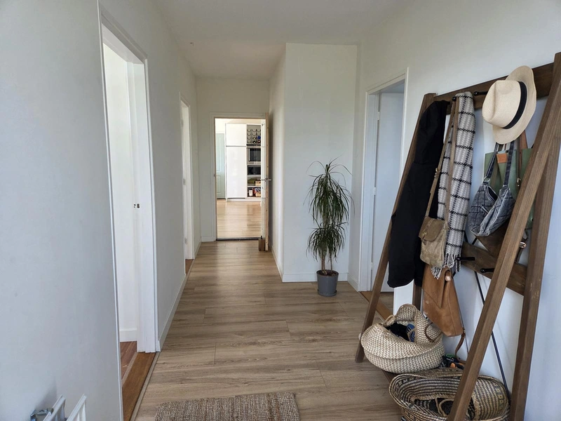 House Image 5